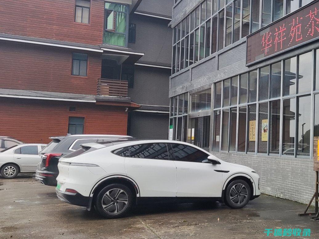 雨天行车安全法则